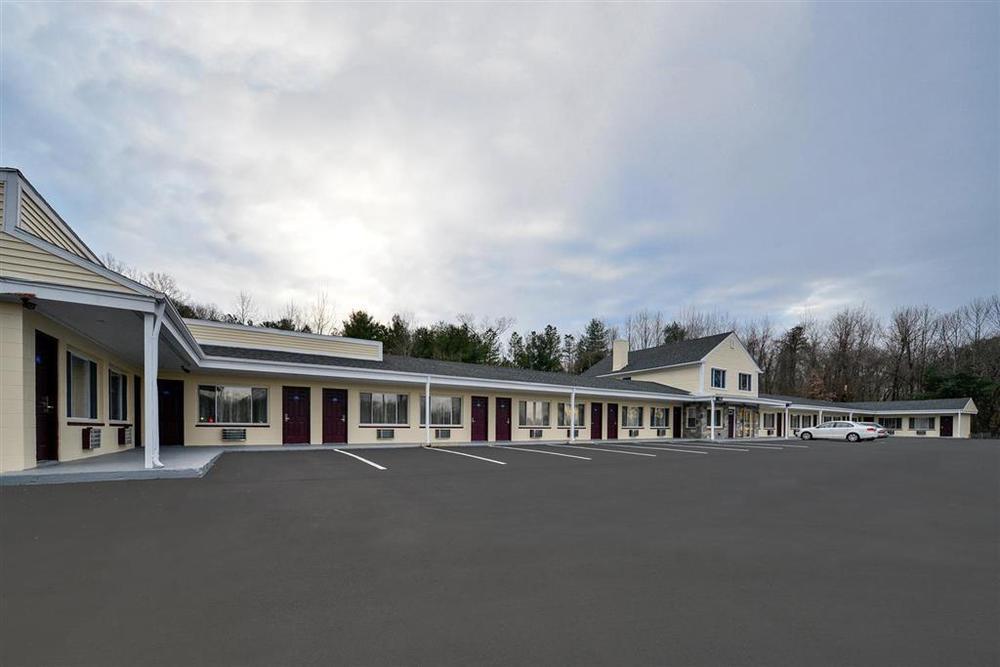 Americas Best Value Inn Providence-North Scituate Exterior photo